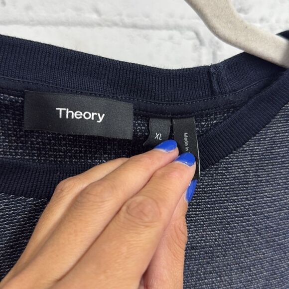 Theory Blue Short Sleeve Sweater Tee Navy Wool Top - Like New - Size XL - Picture 2 of 4